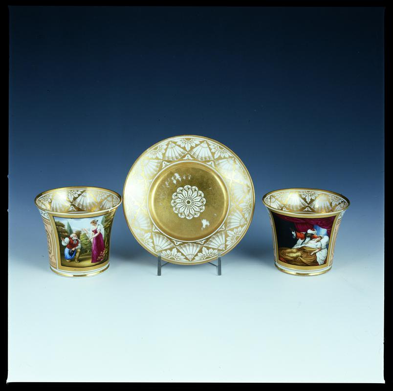 Pair of cabinet cups &amp; one saucer, scenes from Shakespeare&#039;s Richard II and Othello, c1807-11