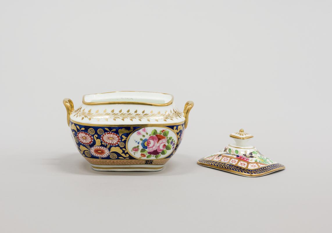 Sugar bowl