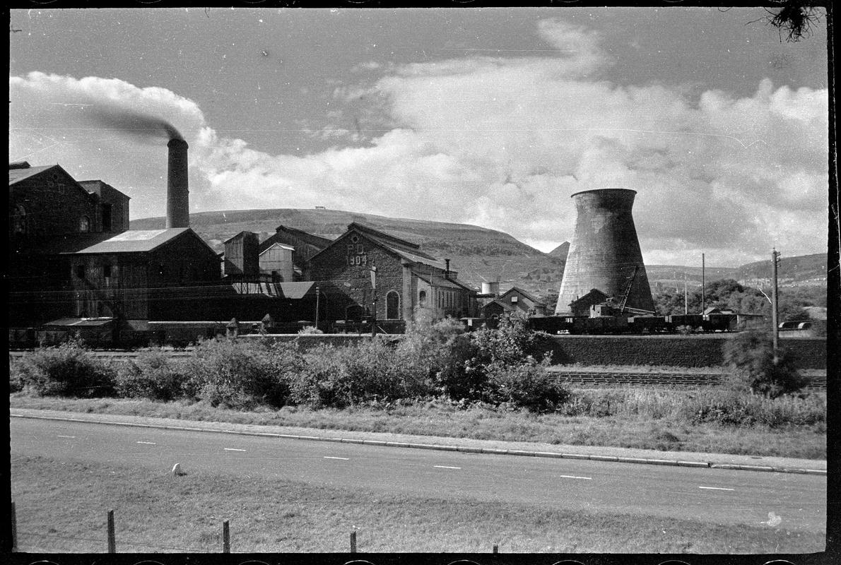 Middle Duffryn Power Station, negative