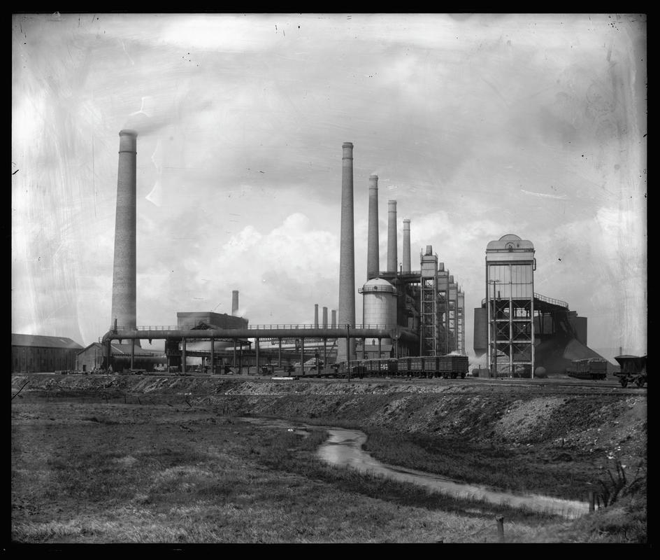 Dowlais-Cardiff (East Moors) steelworks, Cardiff, late 1890s