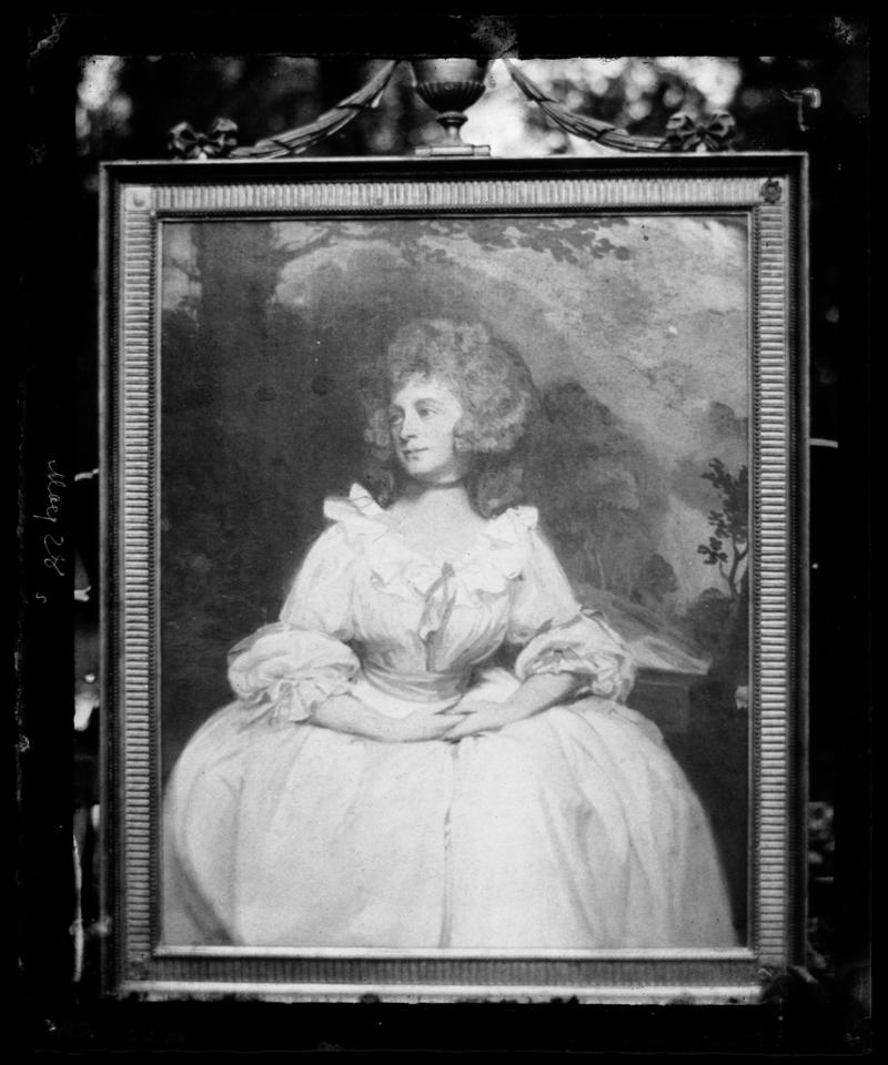 painting of a lady, negative