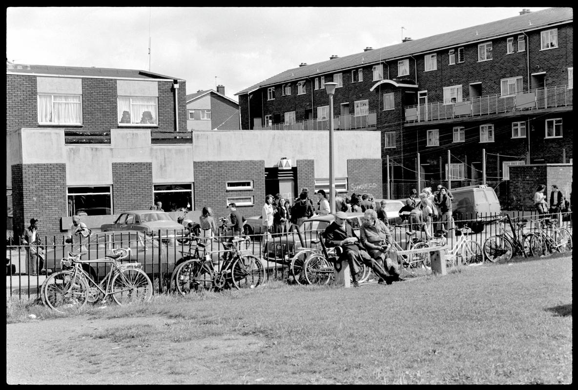 Butetown, negative