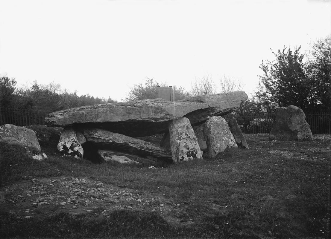 Glass plate negative; Bredwardine