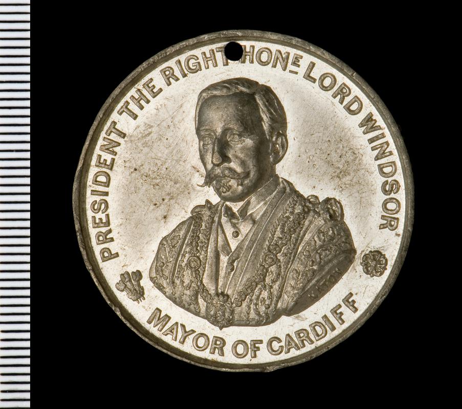 Medal; Cardiff Fine Art Exhibition 1896