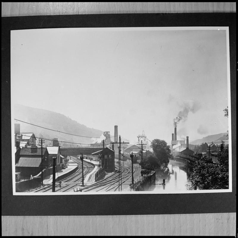 Black and white film negative of a photograph showing a surface view of Nixon&#039;s Navigation Colliery, Mountain Ash.  &#039;Nixon&#039;s Navigation&#039; is transcribed from original negative bag.