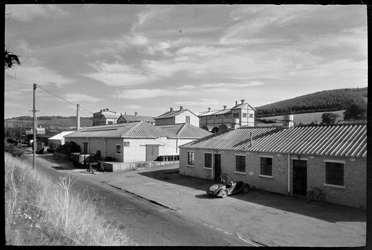 Caerphilly tar plant, negative