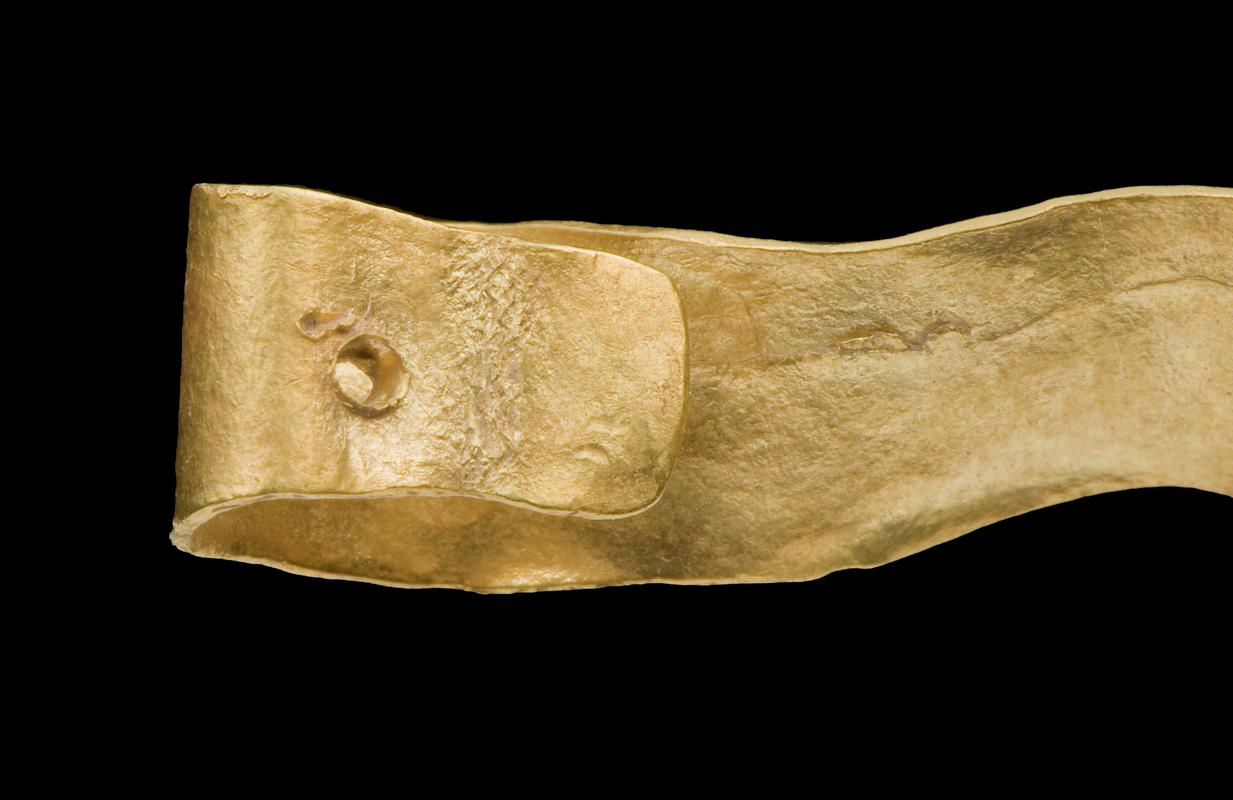 Middle Bronze Age gold strip