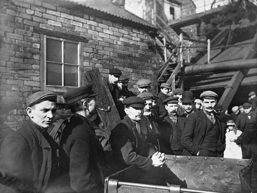 Cambrian Combine Strike. &#039;Colliery accident near Llanelli&#039; - probably Genwen Colliery explosion