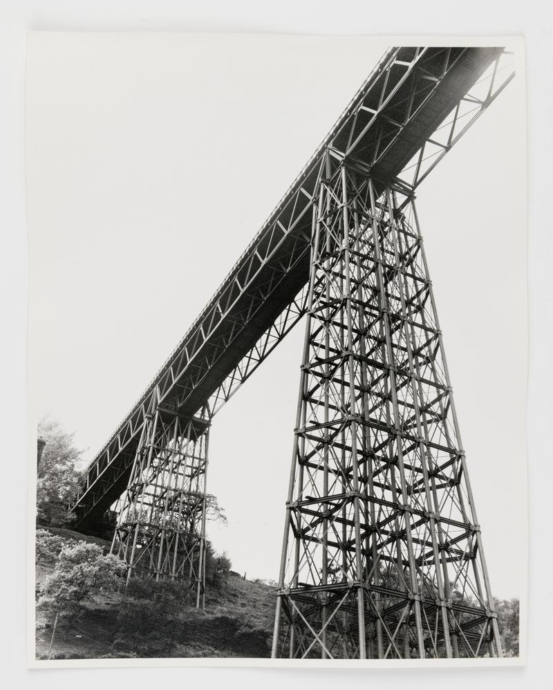 Demolition of Crumlin viaduct, photograph