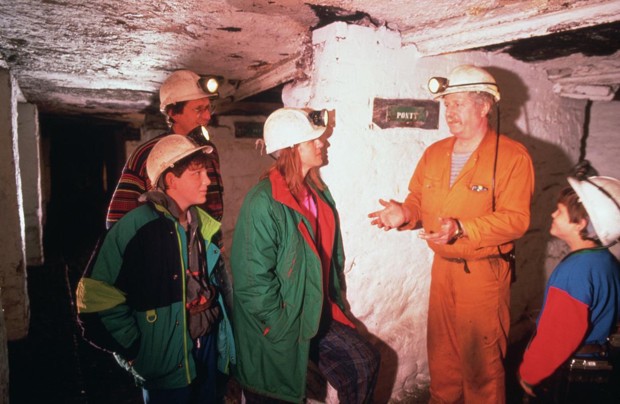 A tour of the mine 1