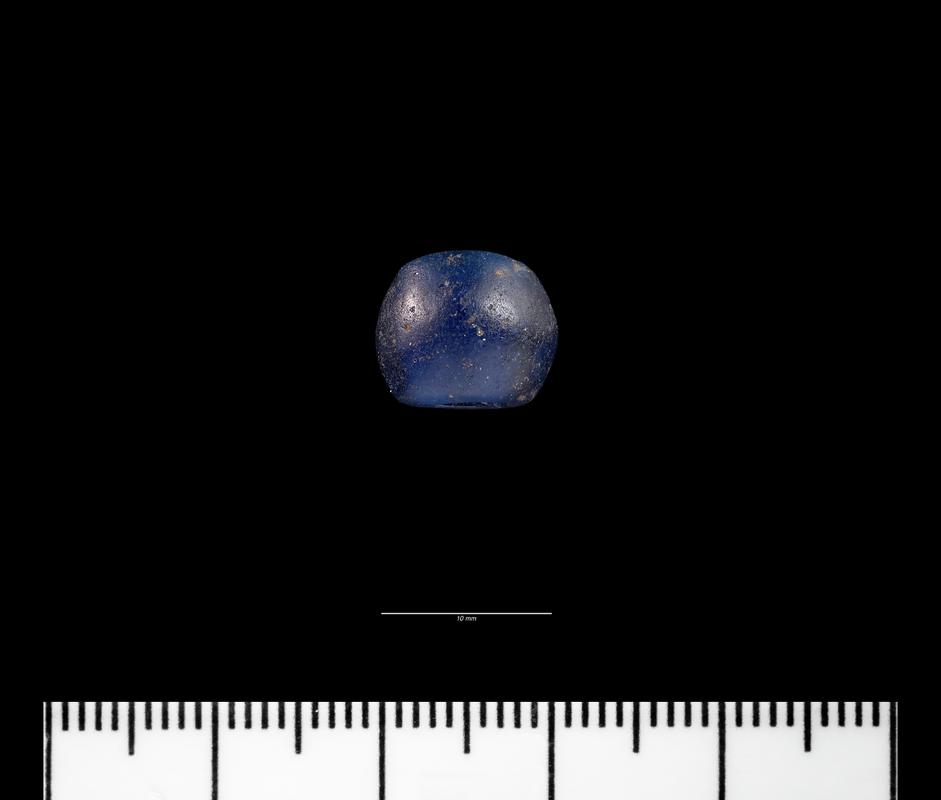 Early Medieval glass bead