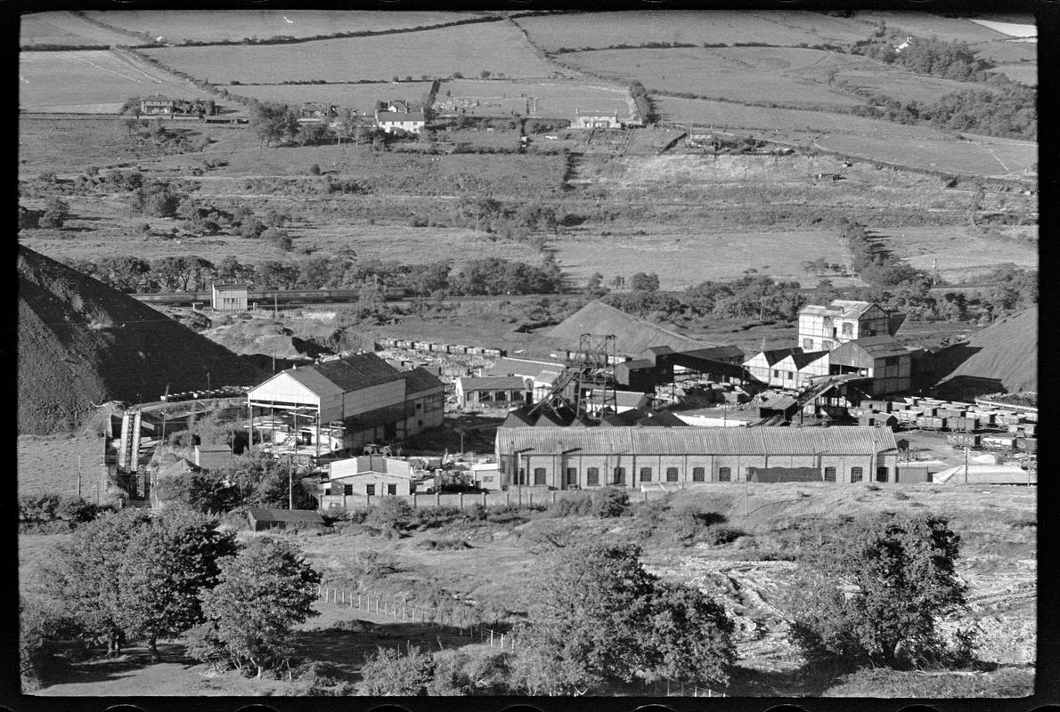 Llanharan Colliery, negative