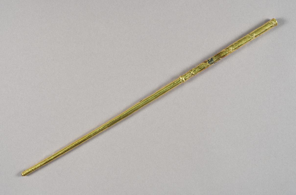 Gold baton presented to Clara Novello Davies in 1900.
