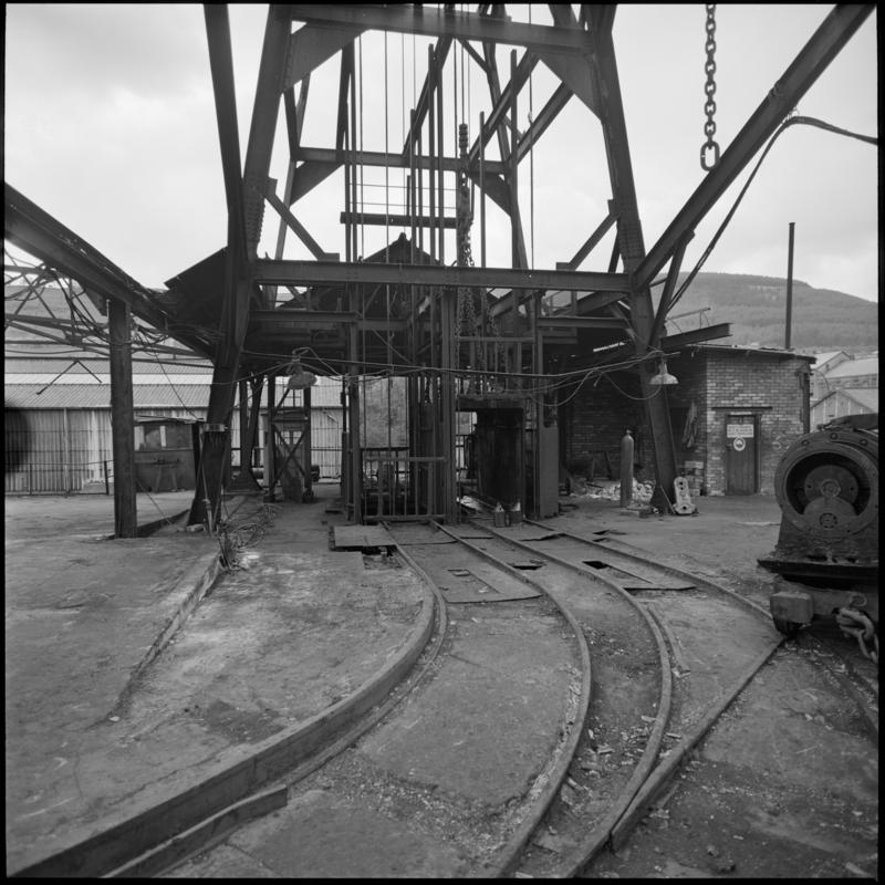 Black and white film negative showing pit top, Deep Navigation Colliery 1980.  &#039;Deep Duffryn and Deep Navigation 1980&#039; is transcribed from original negative bag.  Appears to be identical to 2009.3/2553.