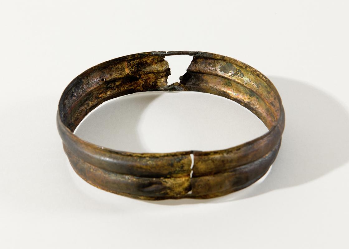 Late Iron Age copper alloy nave hoop