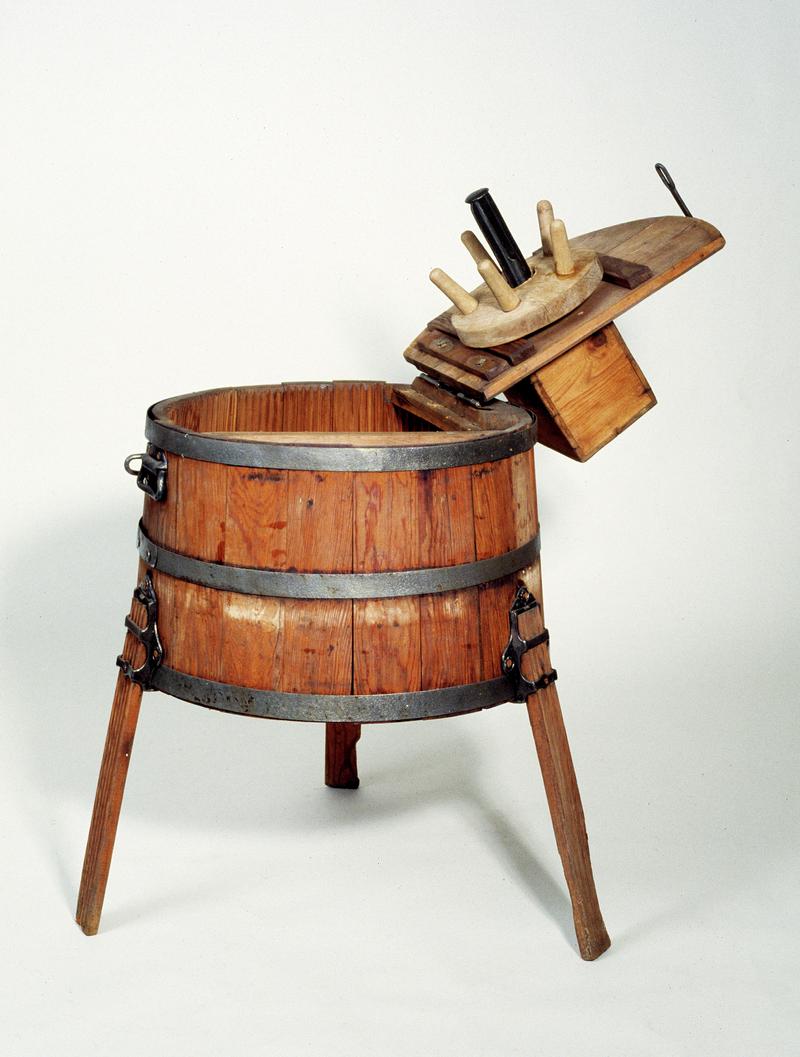Coopered washing machine, mid-19th century