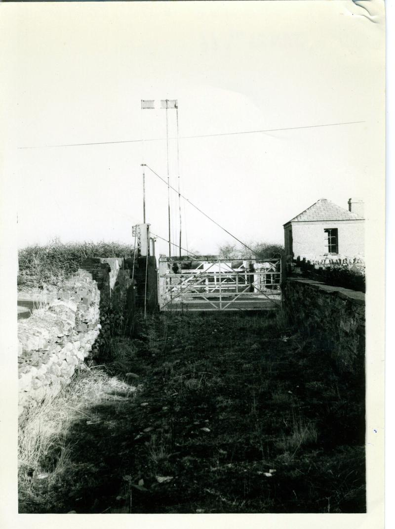 Level crossing gates on the Padarn Railway