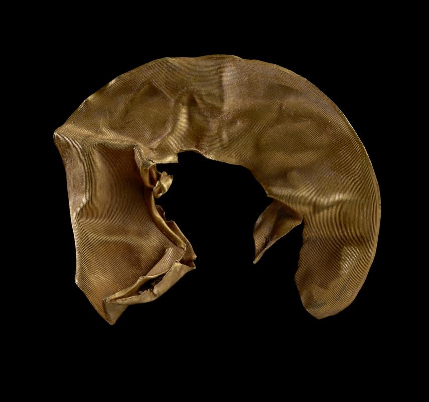 Late Bronze Age gold lock ring