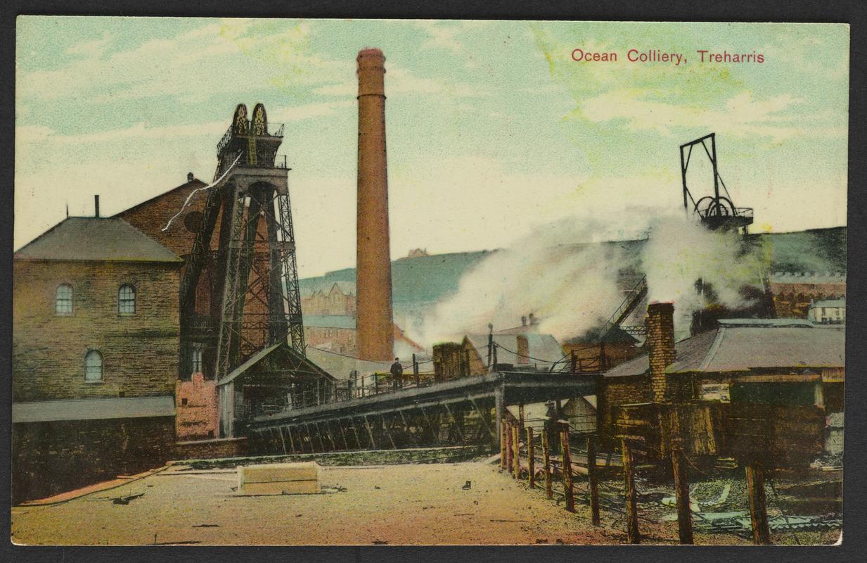 Ocean Colliery, Treharris (postcard)