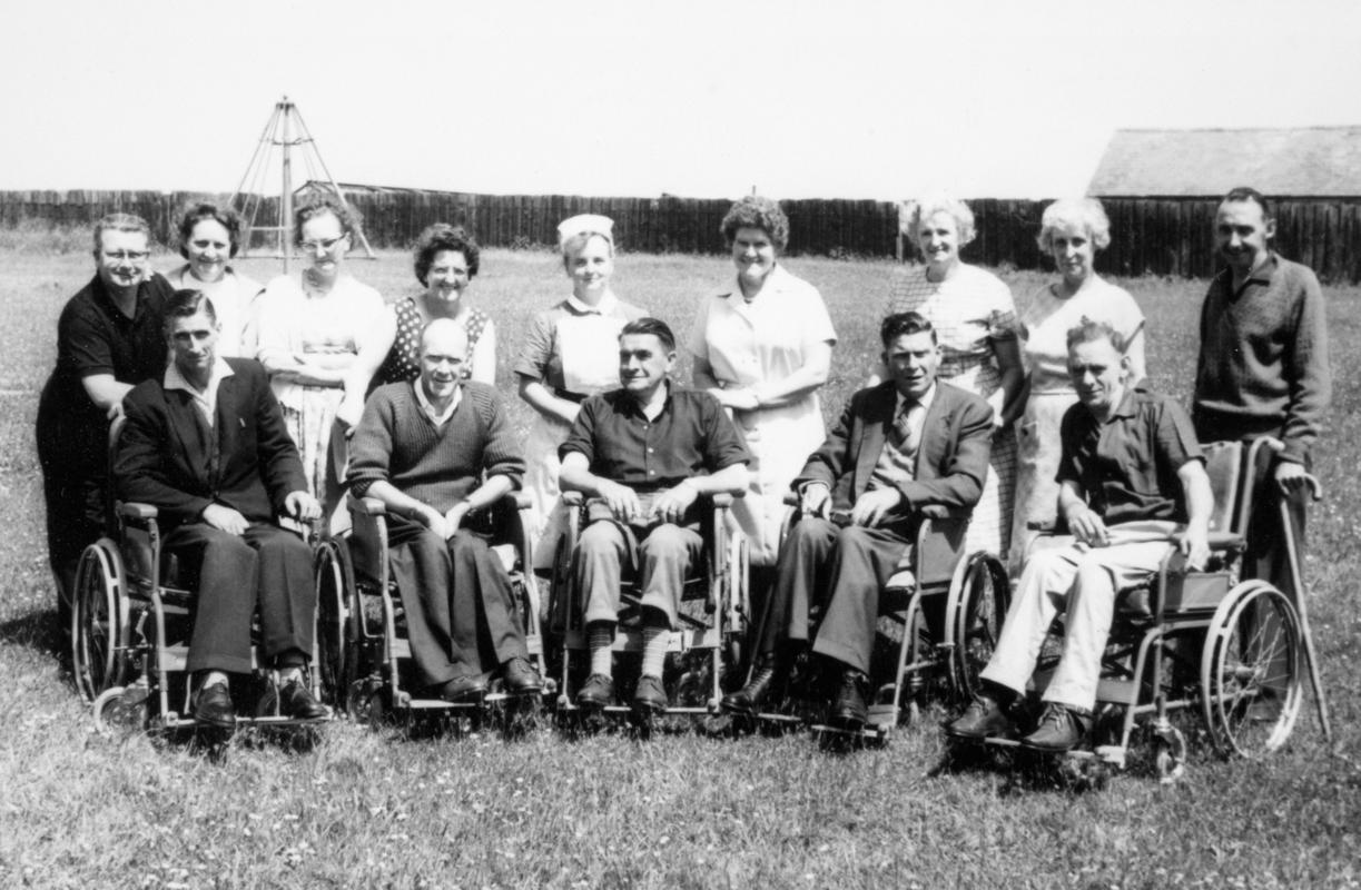 Paraplegic miners and wives at The Rest, Porthcawl.