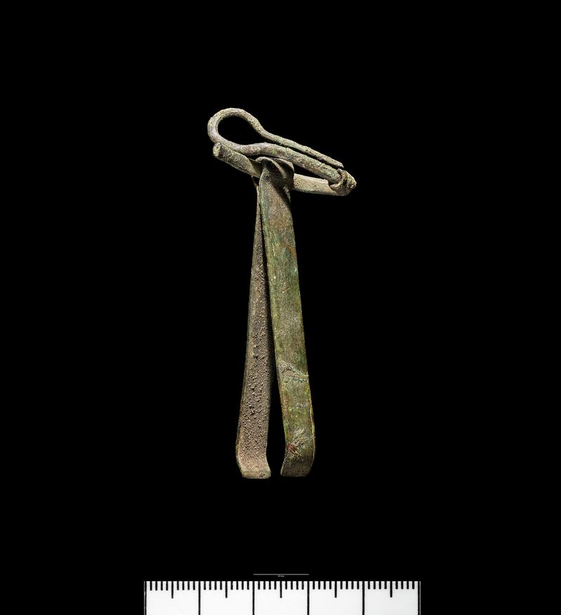 Roman copper alloy tweezers