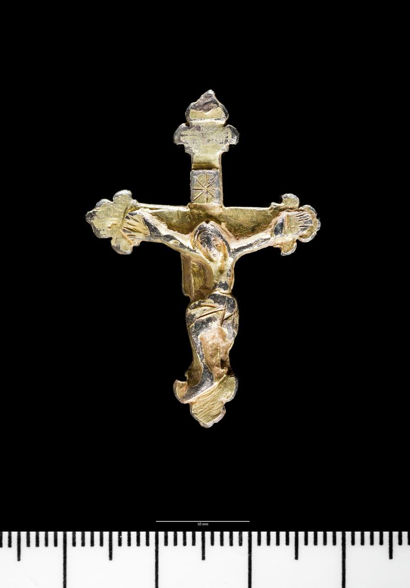 Medieval silver gilt pendant