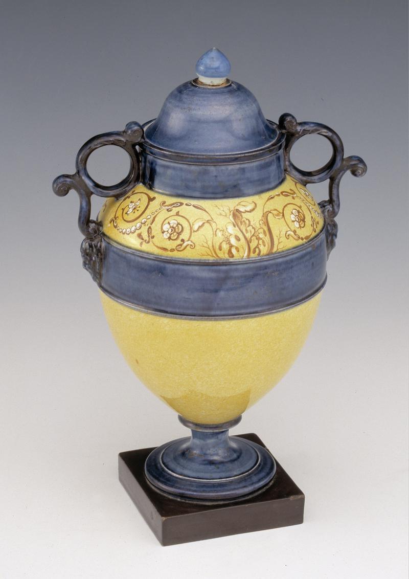 vase, with cover