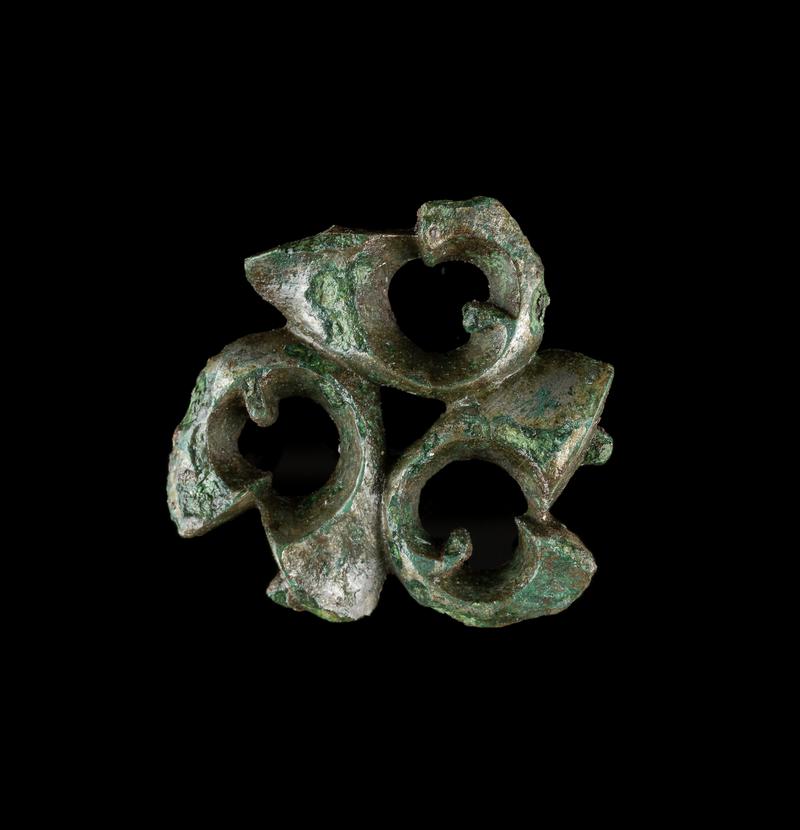 Roman copper alloy plate brooch