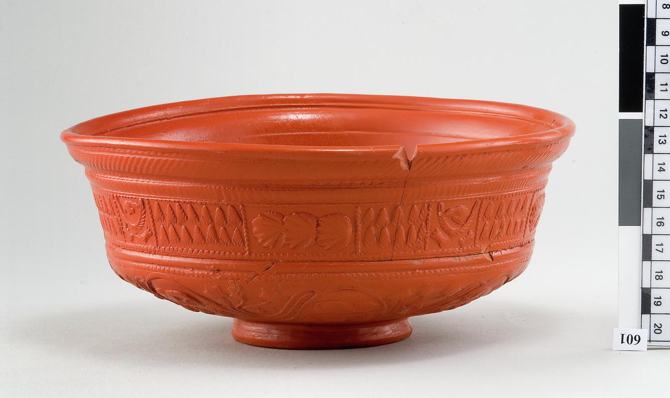 Roman samian bowl, decorated