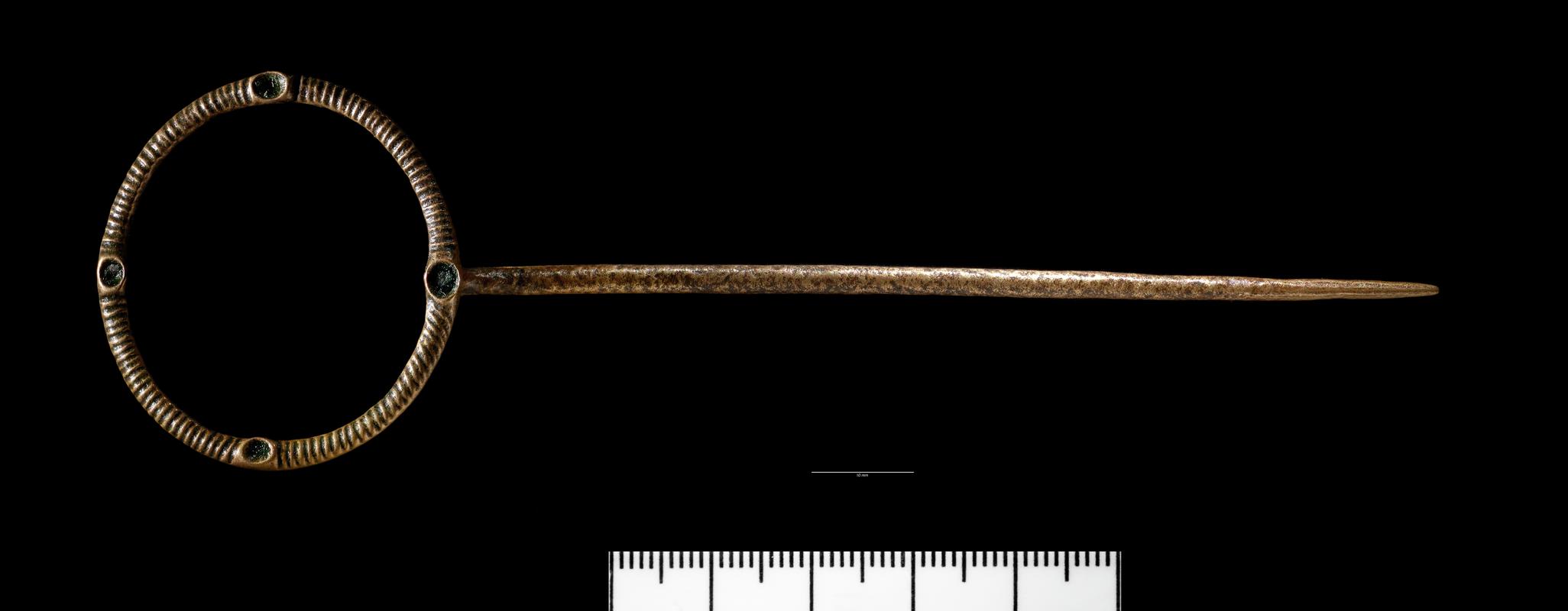 Late Roman – Early Medieval copper alloy ring-headed pin