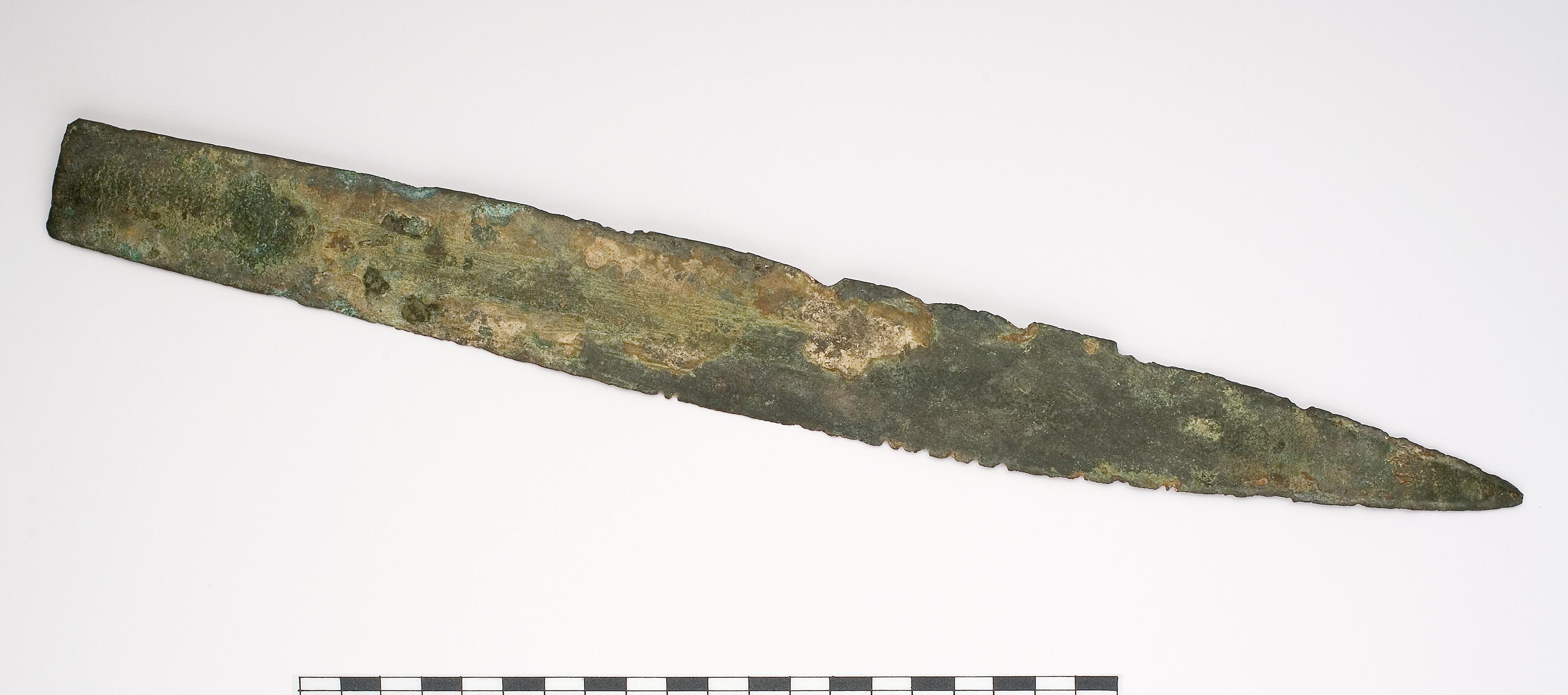 Late Bronze Age bronze sword