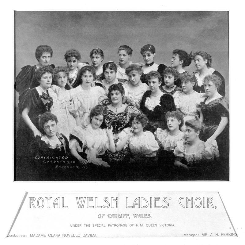 The Royal Welsh Ladies&#039; Choir, led by Clara Novello Davies, 1898