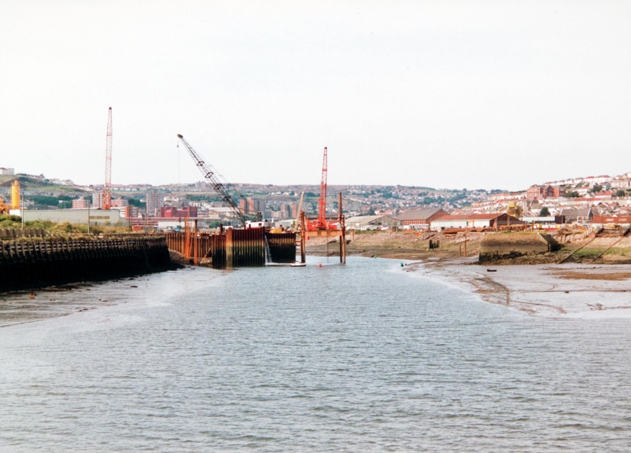 Construction of Tawe barrage, photograph