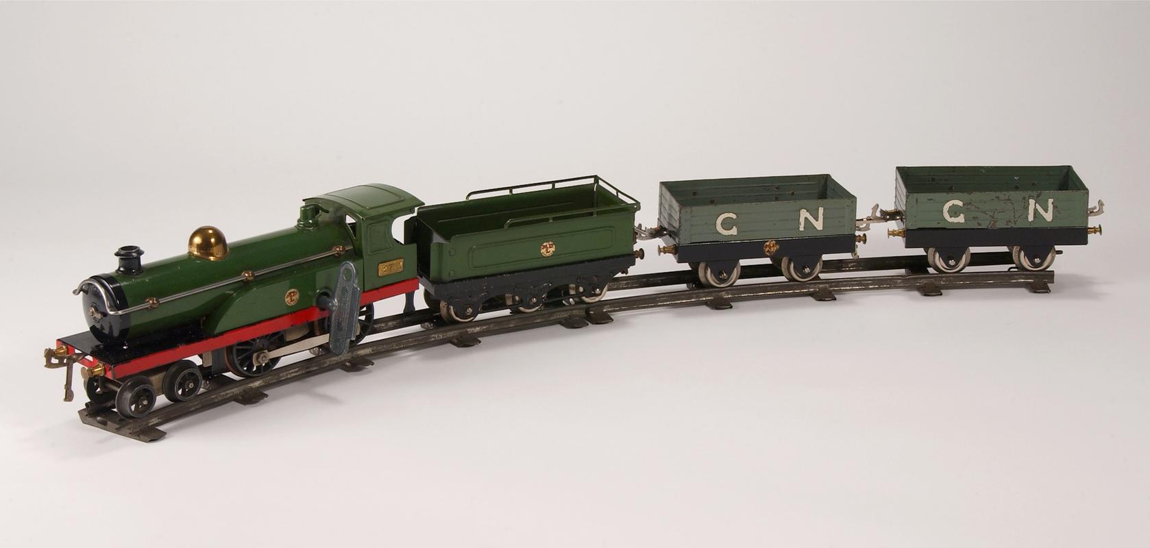 Tinplate &quot;O&quot; gauge GNR goods train