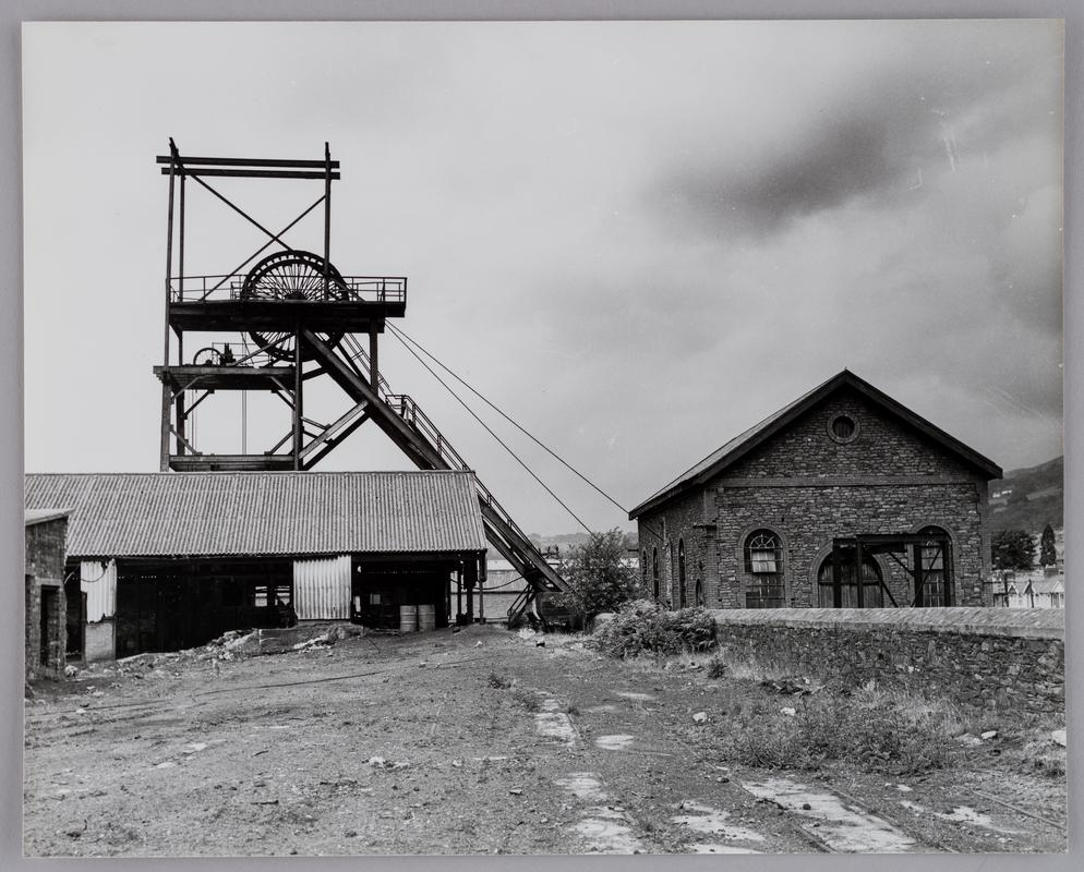 South Pit headframe and engine house, Nixon&#039;s Navigation Colliery, 1977.