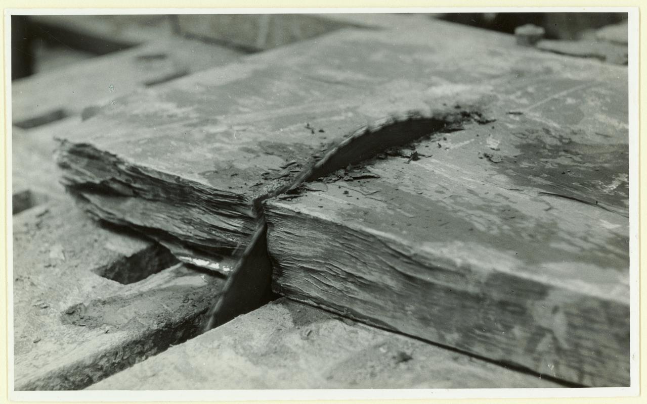 Slate slab being sawn.



Print from film negative 2014.35/44.