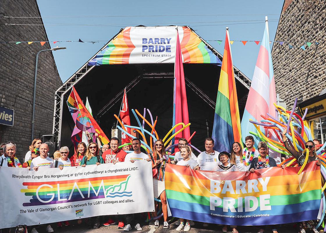 Ffotograff (digidol) | photograph (digital)