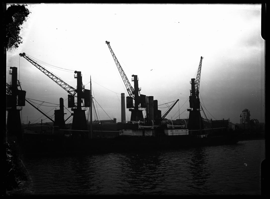 Port Broadside view of S.S. AUD, Cardiff Docks c.1936.