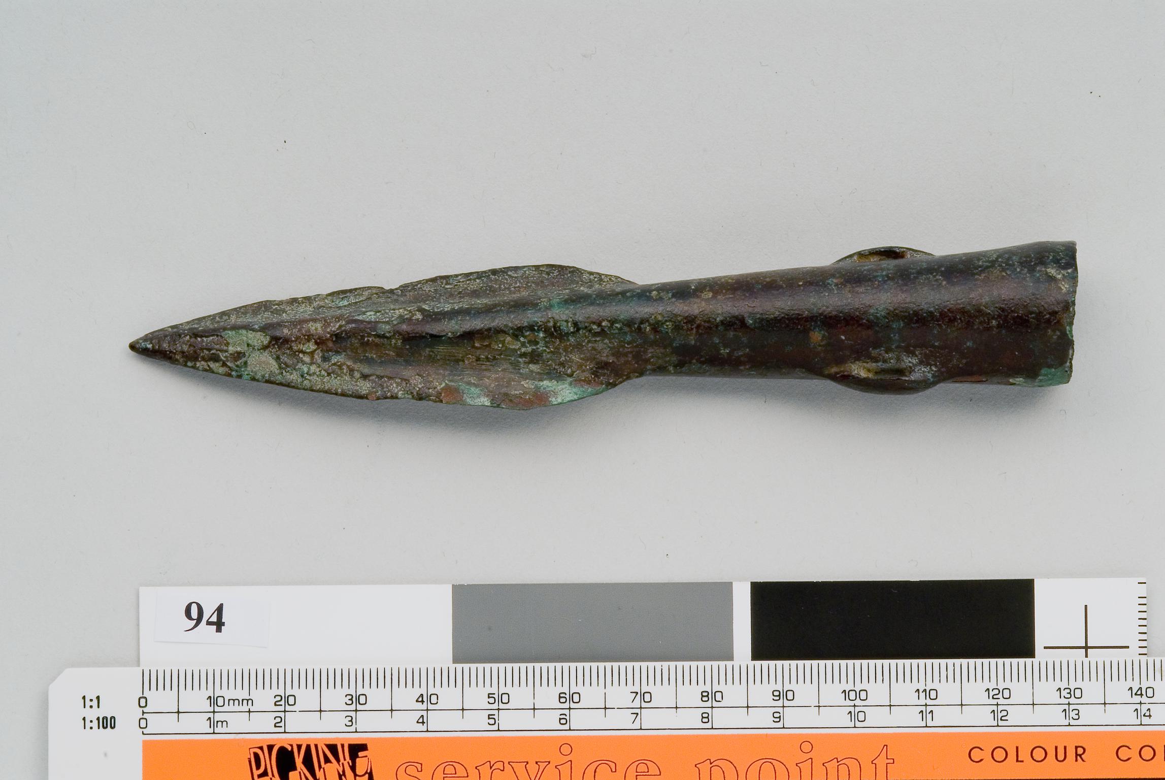 Bronze Age bronze spearhead
