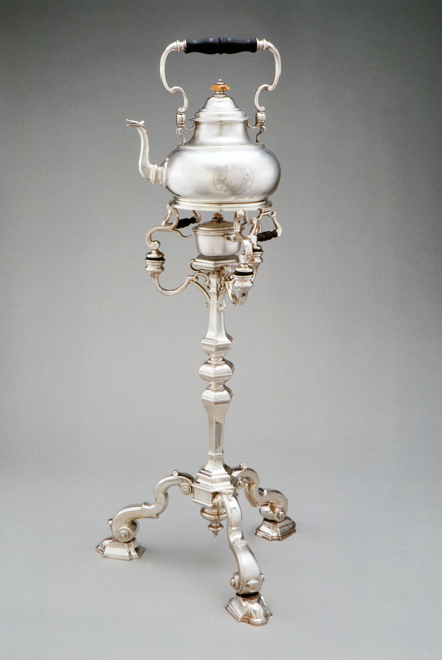 tea kettle/stand, spirit lamp
