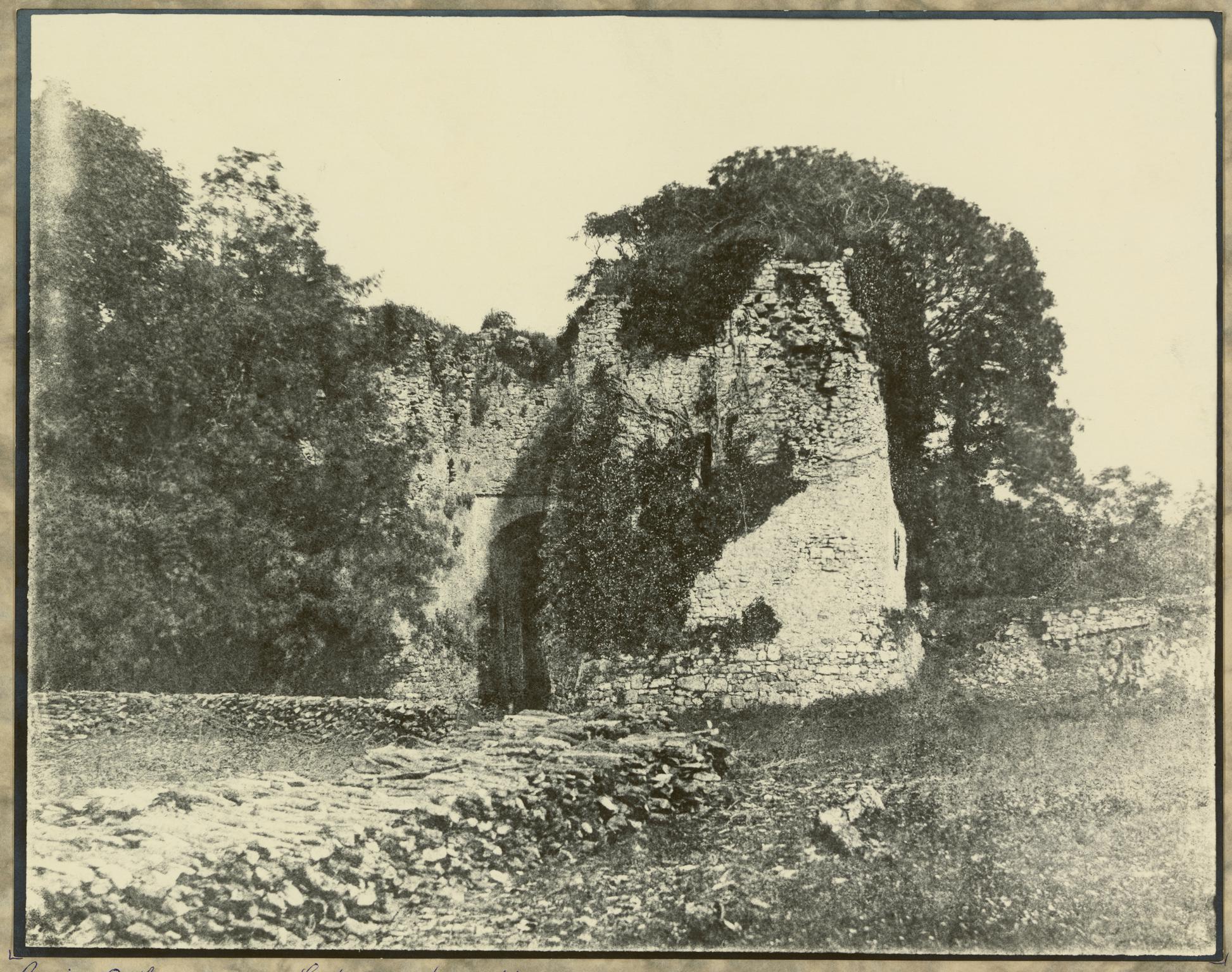 Penrice Catle - Entrance from N. - Ruins