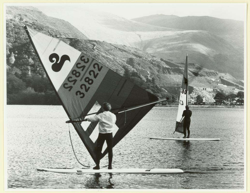Padarn Lake, photograph