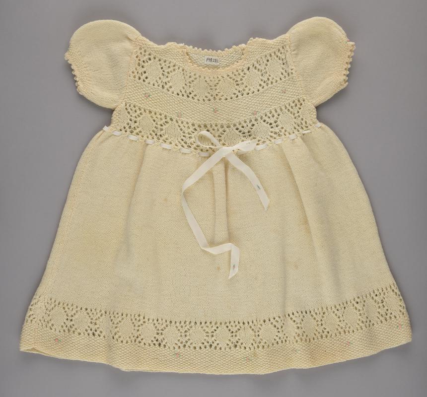 Baby&#039;s dress, 1950s