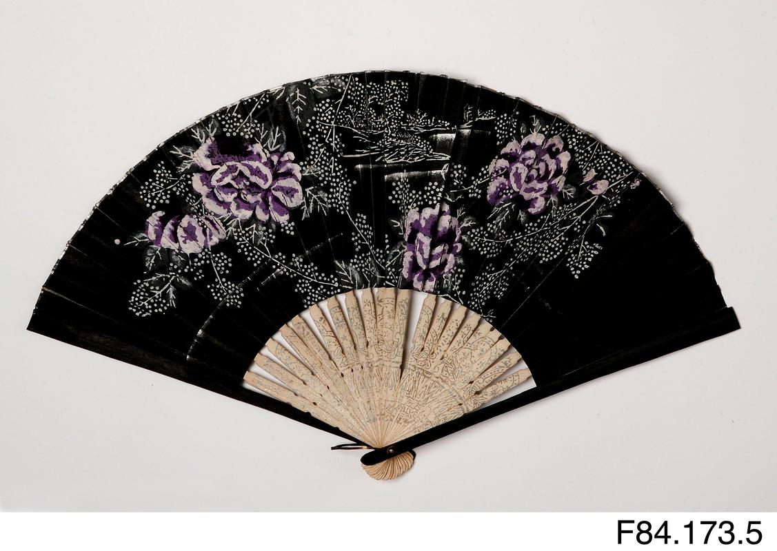 Mass-produced Chinese paper fan