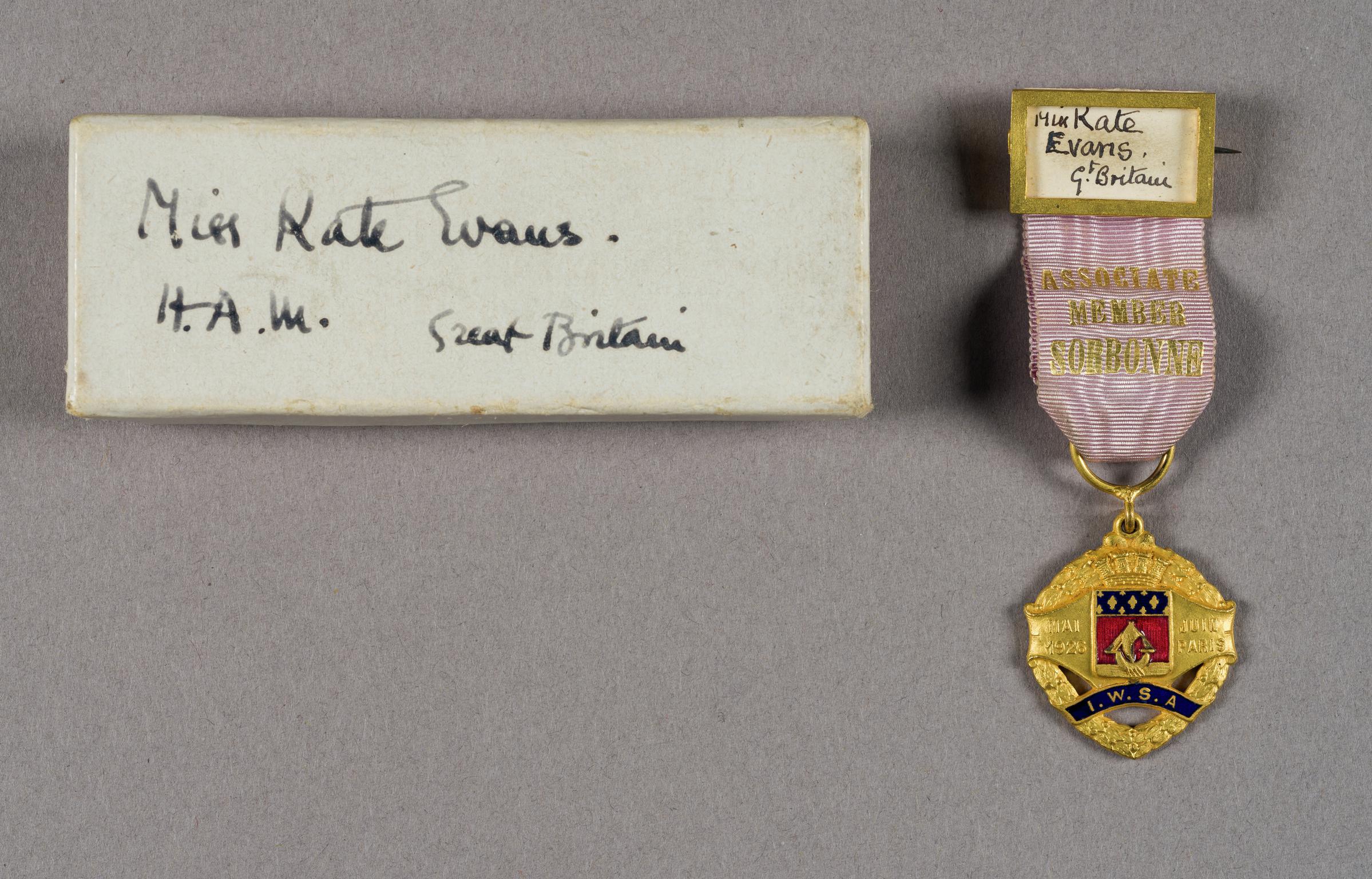 Medal awarded to Kate Williams Evans by the International Women&#039;s Suffrage Alliance at their Congress at the Sorbonne, Paris, May/June 1926.