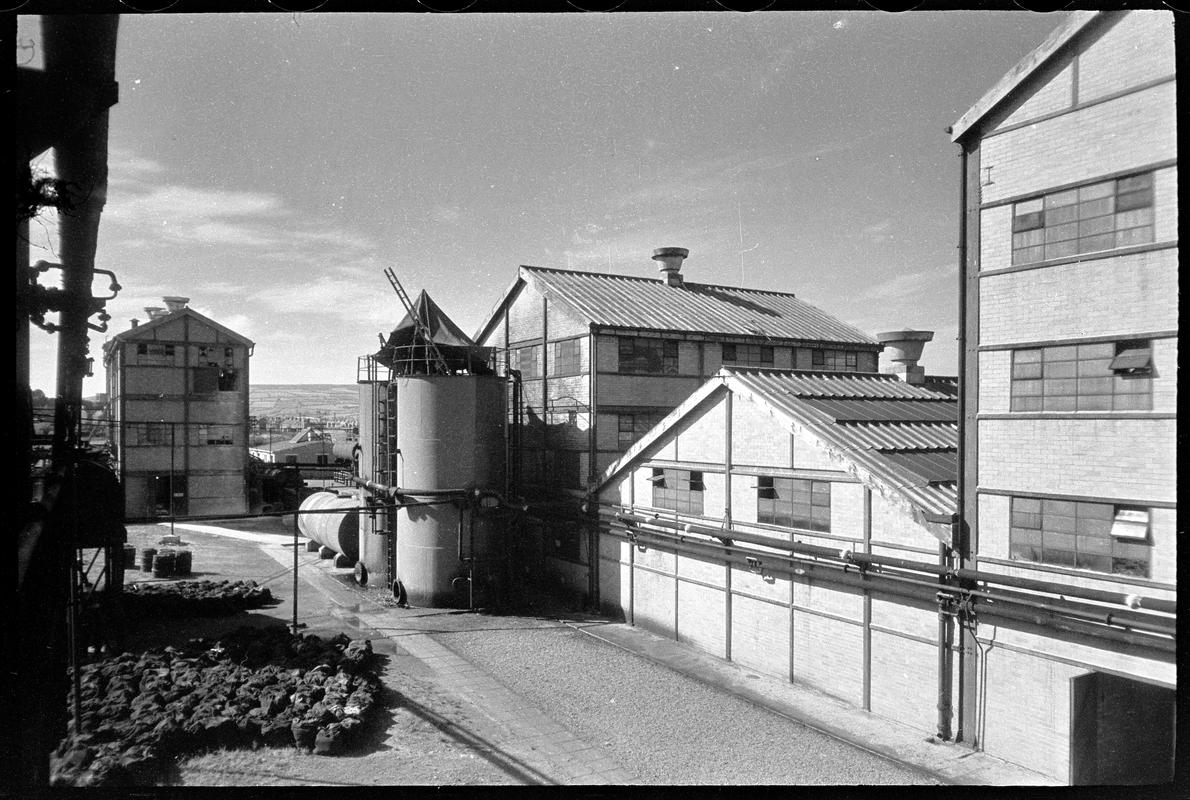 Caerphilly tar plant, negative