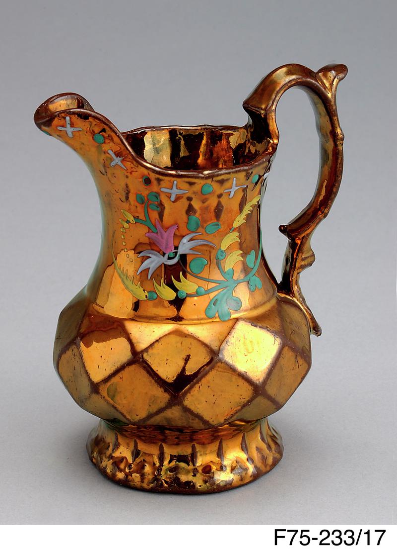 Jug, lustre