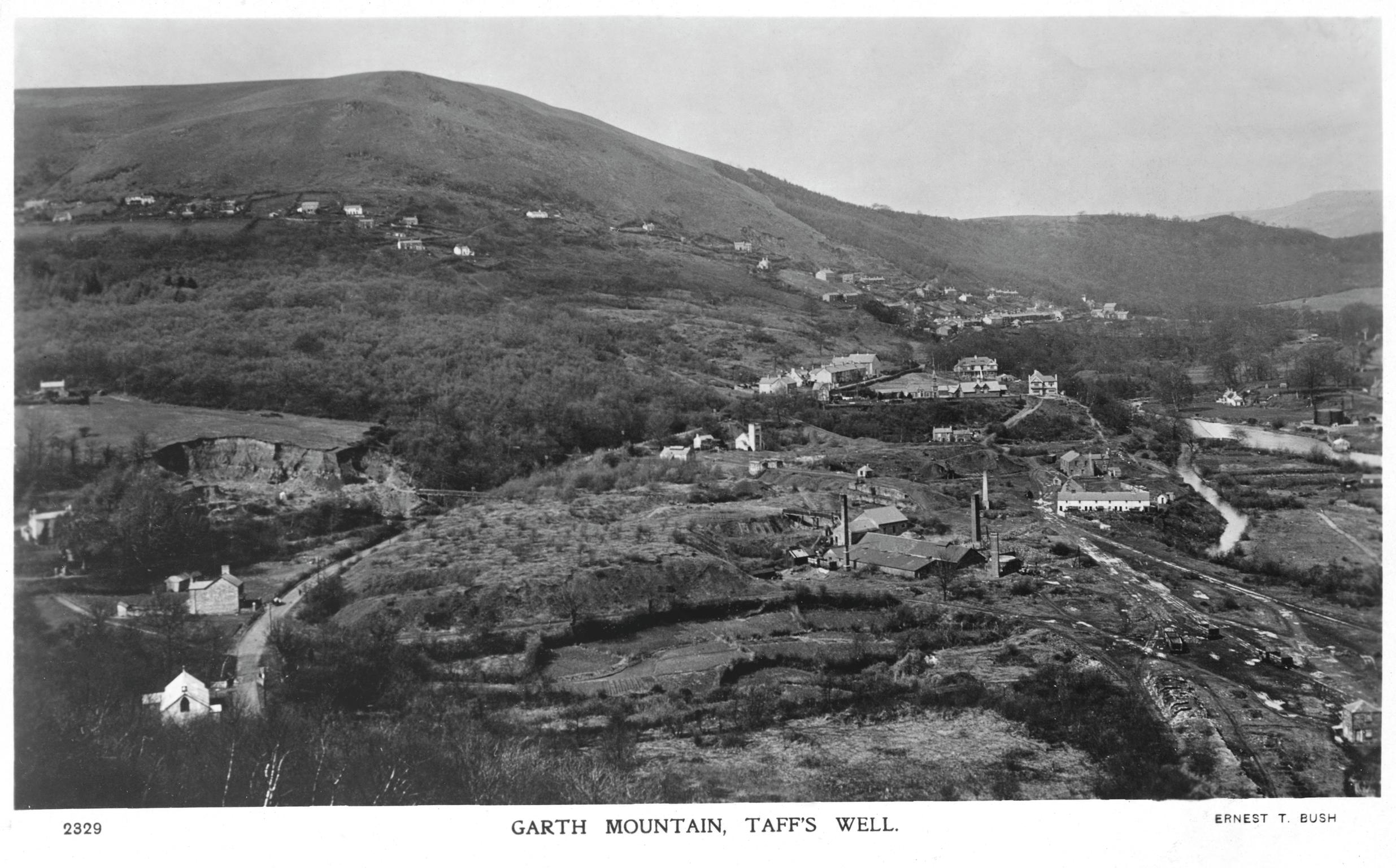 Garth Mountain, Taff's Well (postcard)