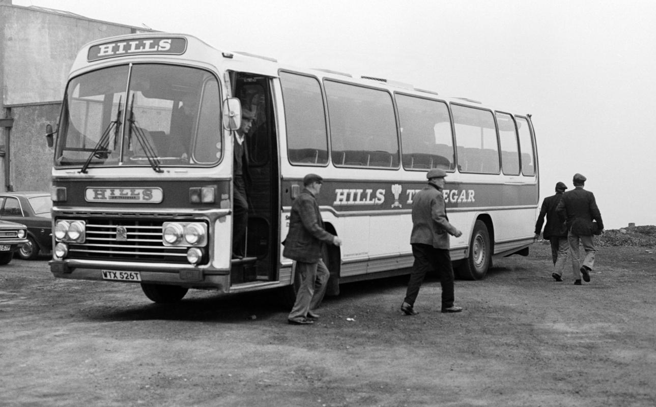 Busing in miners, Big Pit