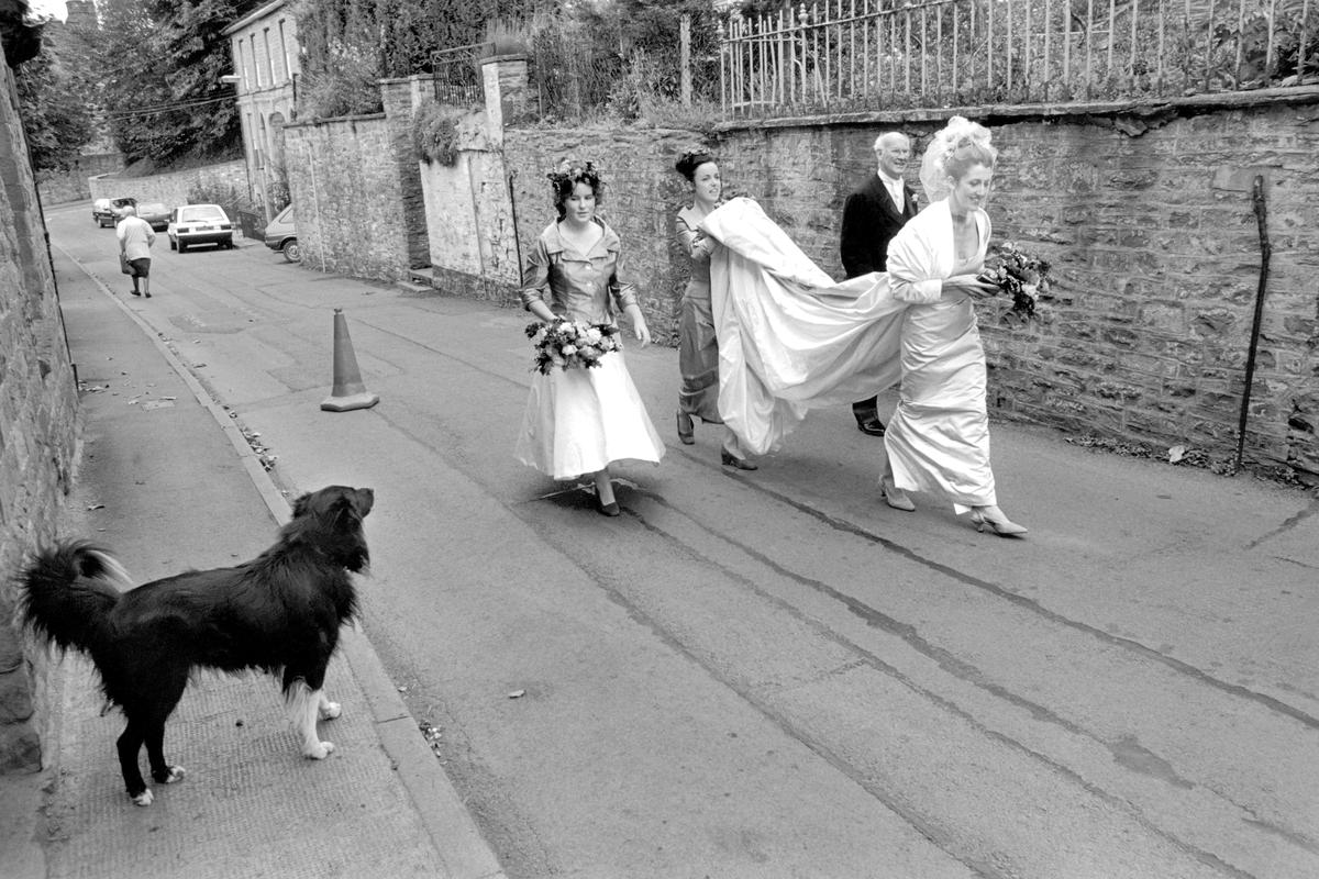 GB. WALES. Brecon. Wedding. On the way to the wedding. What happened to the car? 1996.
